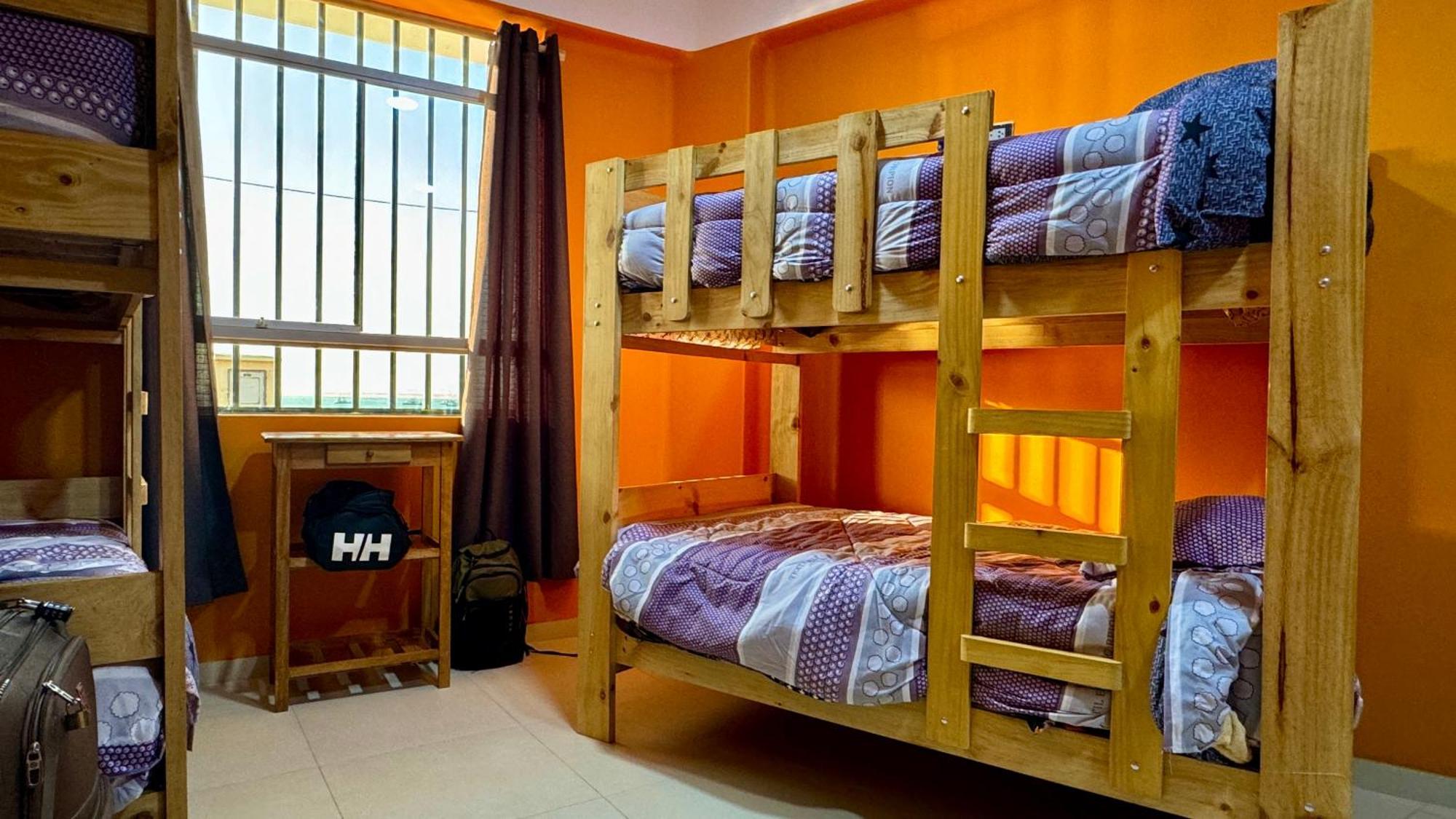 Hotel Family Surf Chicama Malabrigo Exterior foto