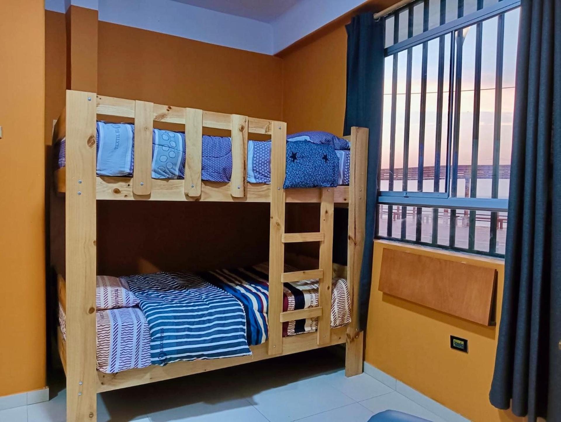 Hotel Family Surf Chicama Malabrigo Exterior foto